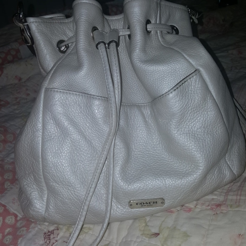 Coach  shoulder bag